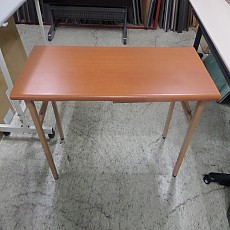 접탁자
