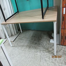 1600책상